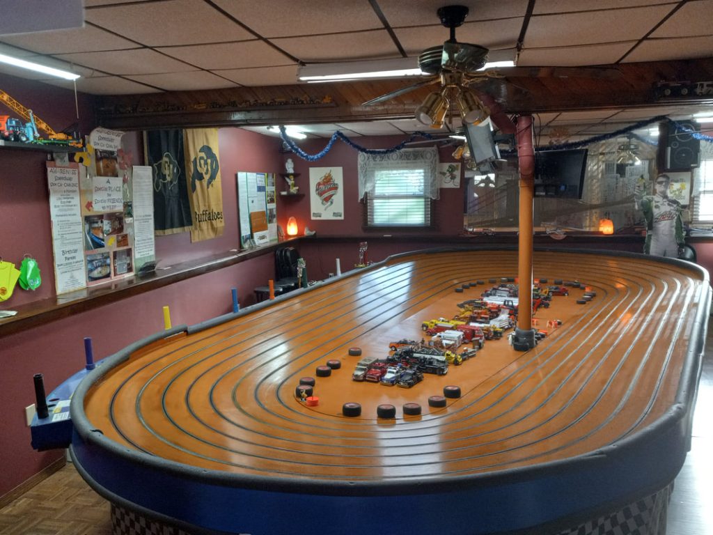 1:32 slotcar racing in newport, pa